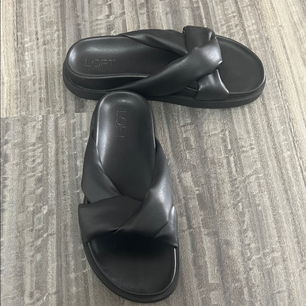 LOFT black sandals size 7 NEW